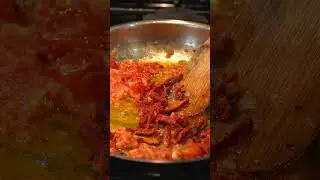 20 Minute Cherry Tomato & Basil Pasta Recipe #cooking #shorts