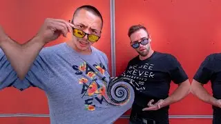 MAGICIANS TELEPORT SHIRTS (Magic Shirt Change) #Shorts