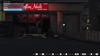 GTA Online: Mugger carjacks player.