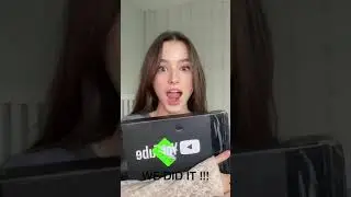DASHA TARAN | UNBOXING YOUTUBE SILVER PLAY BUTTON