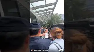 #WANGYIBO  : Yibo arrived in Qingdao for Master Kong fanmet