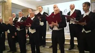 Грусть просторов.  Выхожуодин я на дорогу.  Зима.
