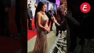 رانيا يوسف في مهرجان اسوان بفستان جرى