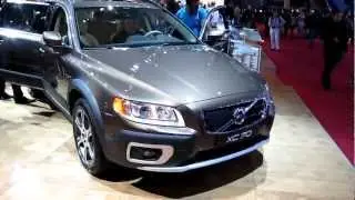 Volvo XC70 details of alloy wheels and front
