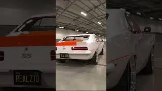 Camaro SS branco customized