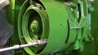Antique John Deere Clutch Inspection and Adjustment -  zeketheantiquefreak