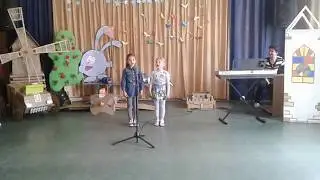 Минута славы в лагере "Смешарики".  Катрин Миносян и Катя Якимова - "Прадедушка"
