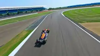 Dron s maximálkou 350 km/h radikálne zmení spôsob sledovania pretekov F1