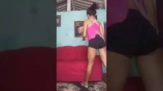 Ostentação de pepeka mete dança novinha