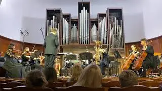 D.Roggen Concerto Grosso for tuba, strings and basso continuo