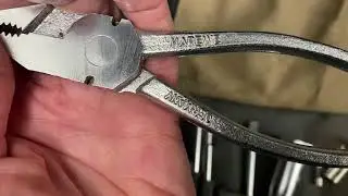 Mercedes 250SL Tool Examination￼