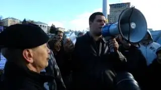 7.11.12 Свободівці вигнали комуняків з Майдану