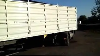 Прицеп Зерновоз шмиц 2005года