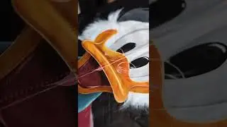Finishing touches going on this Scrooge McDuck custom jacket 🦆🎨 (@im_taw)