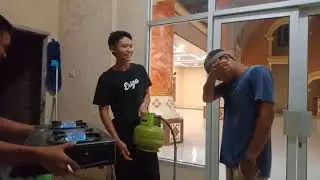 prank temen tiup lilin pake kompor
