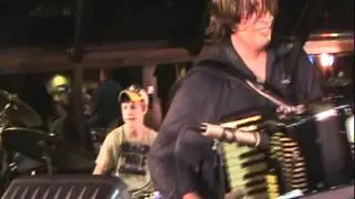 Alex and Alex - Zosia / Ukrania Polka Medley w Drum Solo.wmv