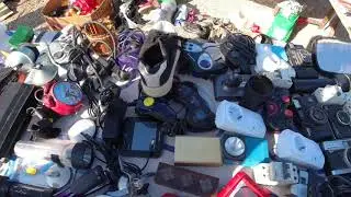 SPANISH FLEA MARKET. SOMETIMES THICK, SOMETIMES EMPTY! [4K]