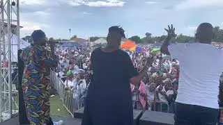 Doek and Jean picnic 2022. The Soil singing Iinkomo