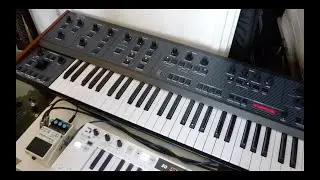 Behringer UB-Xa & Boss DD-8 Digital Delay