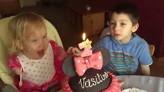7 year old Russian Girl with No Arms