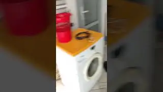 утренний марафет в умывальне
