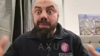 Cenk Hoca, Ubeyt Turna taklidi yapıyor