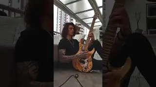 XXXTentacion was begging for guitar RIP king🕊️ 