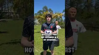 Meta strategy for getting past defenders! 🤝