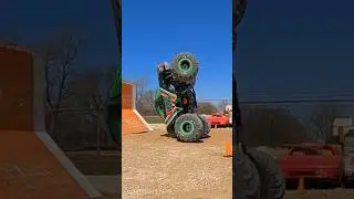 Either Way! #monstertruck #MonsterJam #Jeep #GoPro #Losi #RC