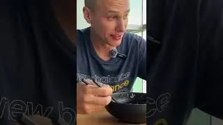 Пробую рамён Buldak x3 spicy. Это очень остро 😬☣️