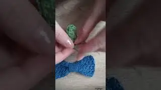 Бантик-бабочка связанная крючком