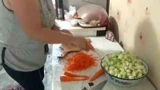 Кабачки с соусом сацибели