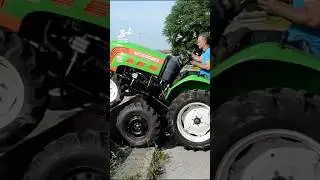 Tractor With 6 Wheels! 😱