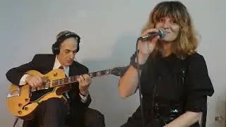 Dalila DeVito/Mark Capon: 'Tis Autumn