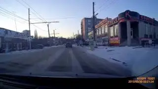 Неадекват за рулем!