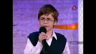 Песню ВАСЯ КРЮЧКИН поет Арсений Матюхин