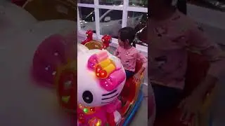 serunya bermain dengan adik