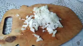 Варю варенье,готовлю обед,пробуем солёные рыжики.