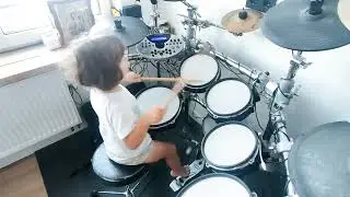 My son tried himself on the gimbal at the age of 4 -  dikarev_konstantin (multi music pro. teacher)