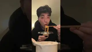 Ramen at 2AM hits DIFFERENT🇰🇷