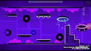 ПРОХОЖДЕНИЕ 10 УРОВНЯ В GEOMETRY DASH