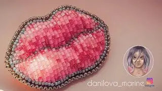 Объемная брошь 