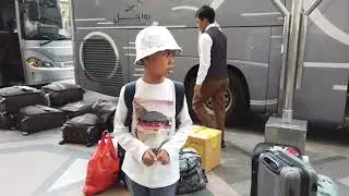 KEPULANGAN JAMAAH UMROH TIBA DI JAKARTA