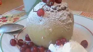 Печеные яблоки.
