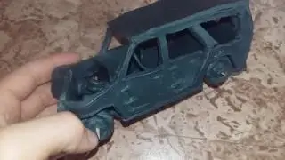 Краш тест машины из пластилина. Типо уаз