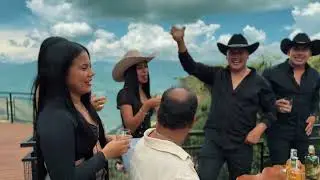 Gozando la vida - Los Hermanos Tasco   [ video oficial ] 🍻