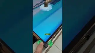 Deste jeito o encaixe da tela de LCD fica perfeito