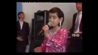 Ona haqida qushiq. Hamma kursin.