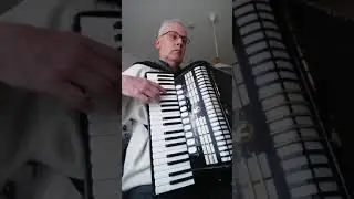 Unter Erlen steht 'ne Mühle