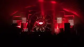 Q-BASE 2017 - Bunker Kom Je Niet - The Vizitor vs Smurf - Part 01